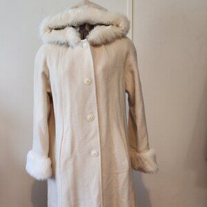 Vtg Size 6 JP 1893 Wool Blend Winter Coat W/Faux Fur Trim on the Hood & Cuffs